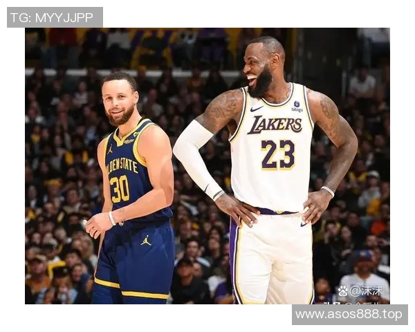 恩比德赴美报到首次见库里：两大球星的笑容背后传递出的篮球友谊